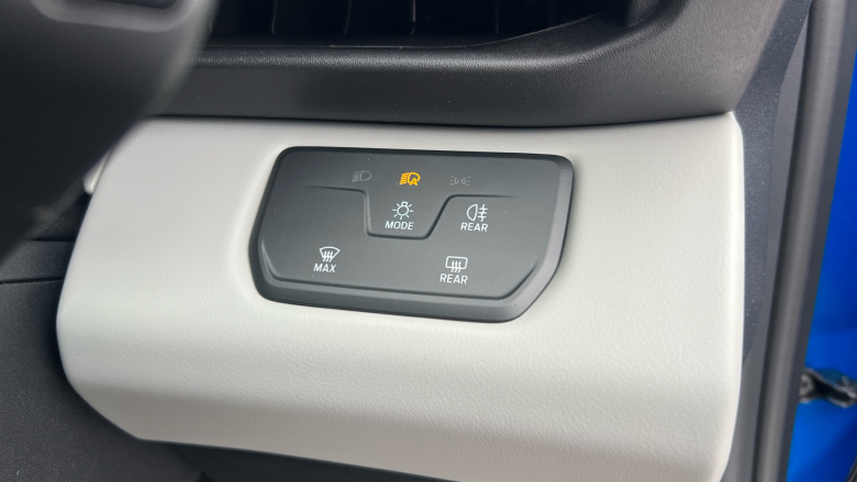 Ford Explorer 210kW Select 77kWh 5dr Auto Electric Estate